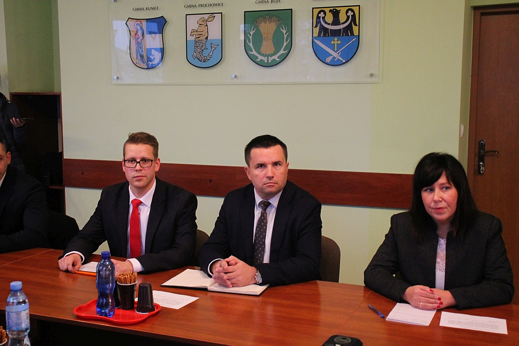 Radni wybrali władze i radę powiatu legnickiego