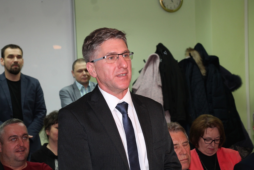Radni wybrali władze i radę powiatu legnickiego