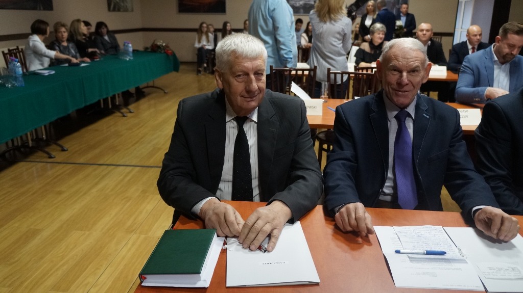 Sesja rady gminy Kunice. Zaprzysiężenie i wybór prezydium
