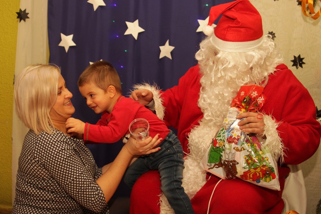Święty Mikołaj rozpoczął swoją wielką misję w gminie Kunice