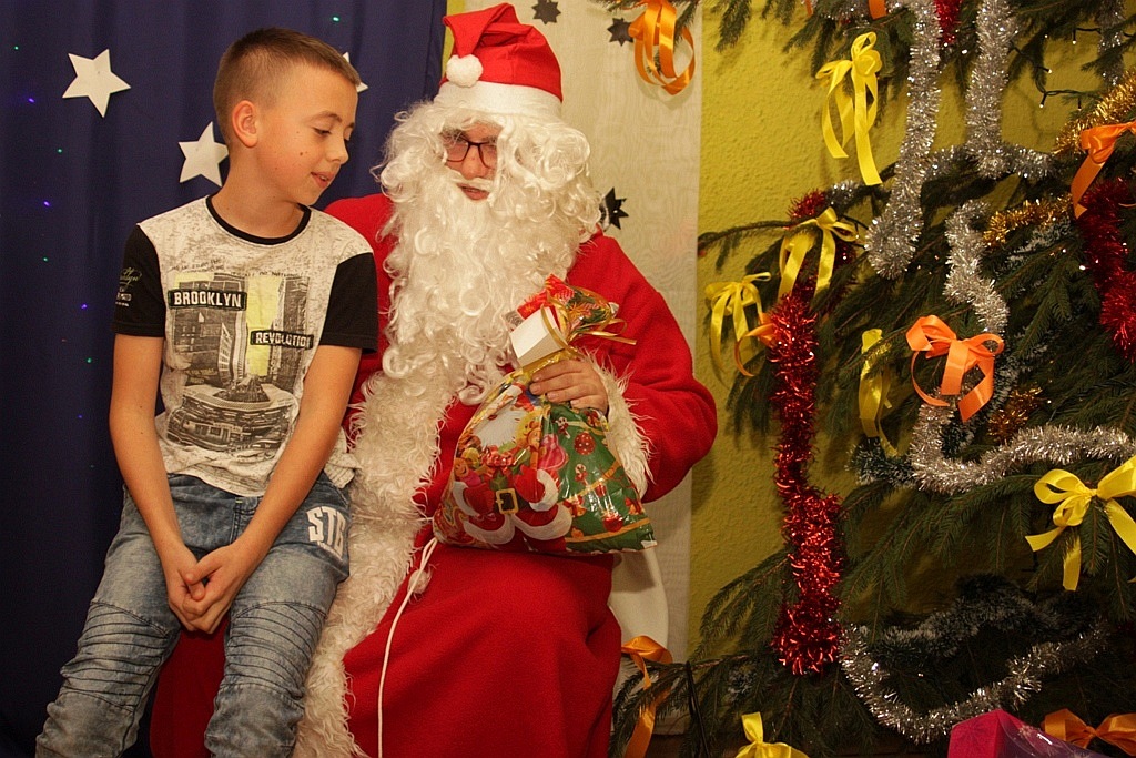 Święty Mikołaj rozpoczął swoją wielką misję w gminie Kunice