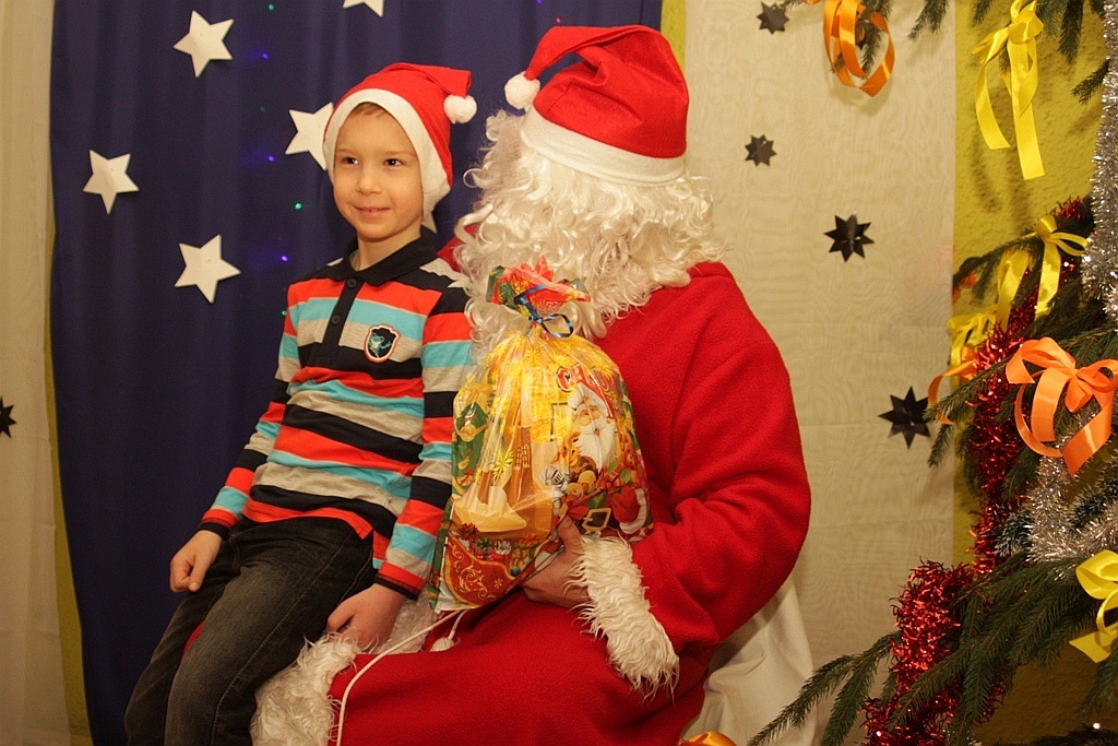 Święty Mikołaj rozpoczął swoją wielką misję w gminie Kunice