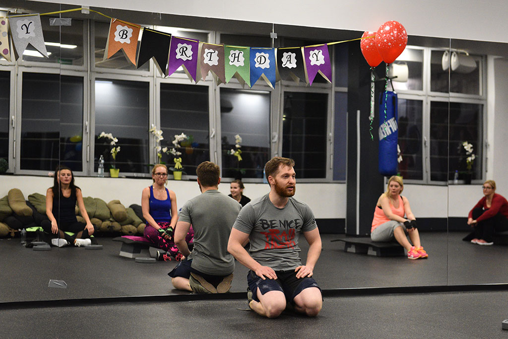 Trzecie urodziny Fitness World w klimacie lat osiemdziesiątych