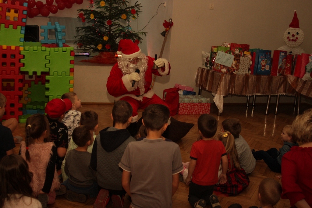 Święty Mikołaj rozpoczął swoją wielką misję w gminie Kunice