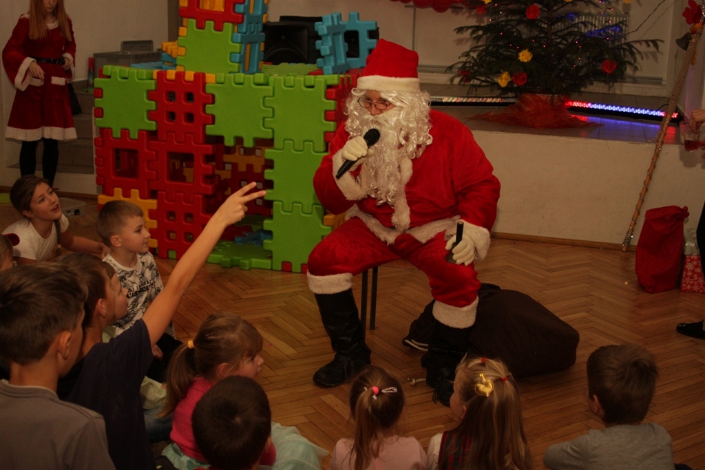 Święty Mikołaj rozpoczął swoją wielką misję w gminie Kunice