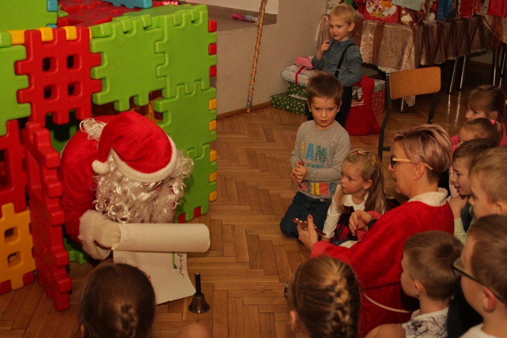 Święty Mikołaj rozpoczął swoją wielką misję w gminie Kunice