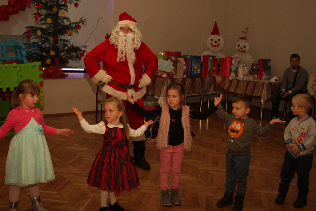 Święty Mikołaj rozpoczął swoją wielką misję w gminie Kunice