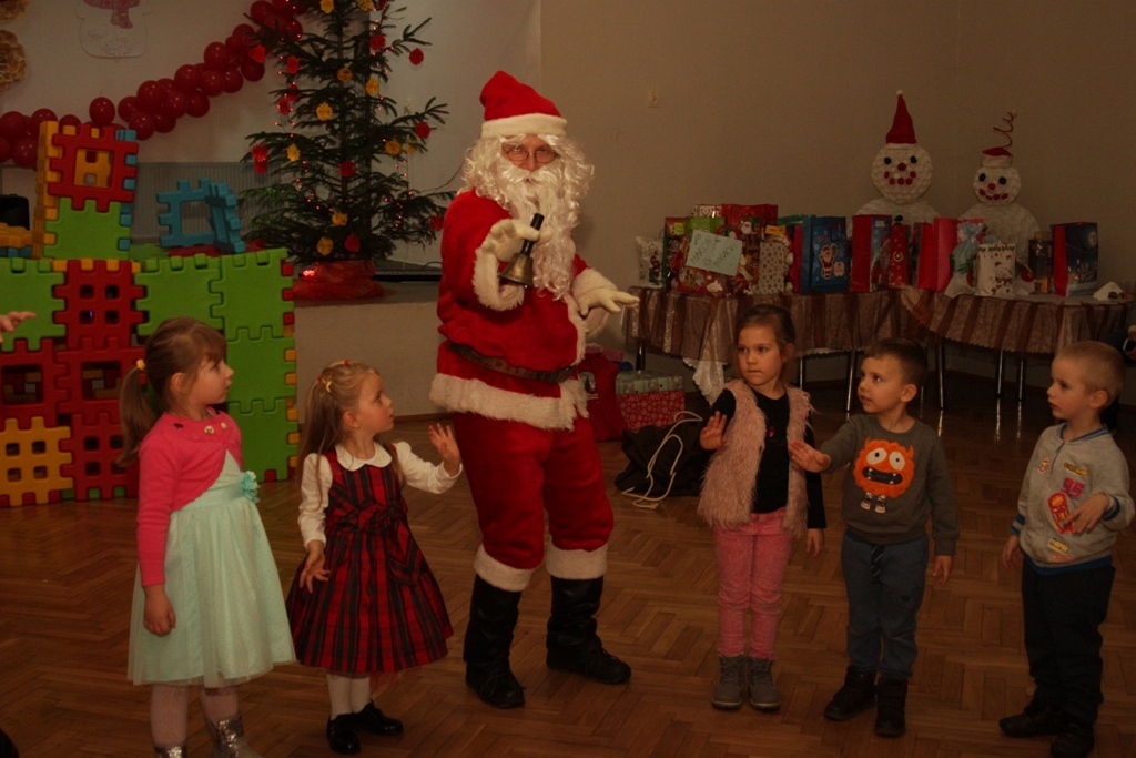Święty Mikołaj rozpoczął swoją wielką misję w gminie Kunice