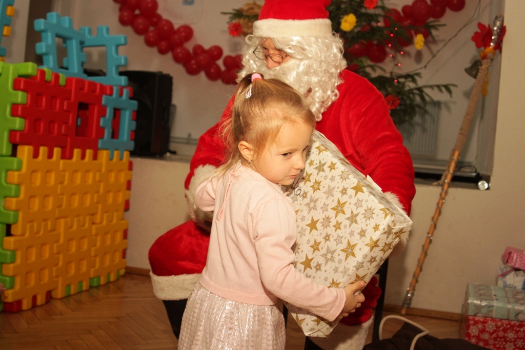 Święty Mikołaj rozpoczął swoją wielką misję w gminie Kunice
