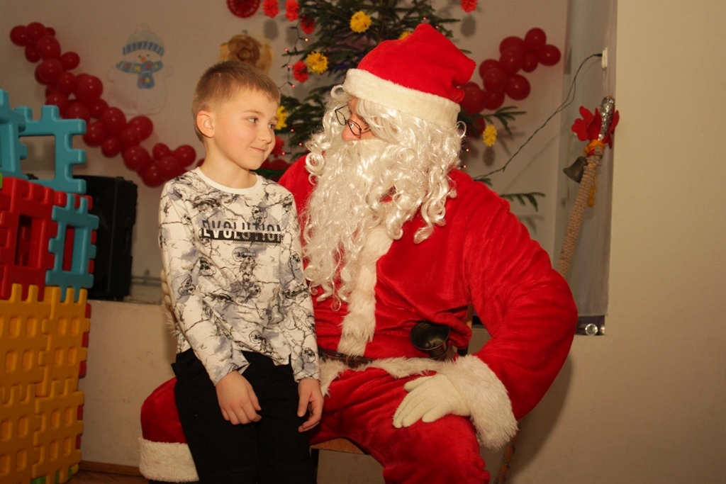 Święty Mikołaj rozpoczął swoją wielką misję w gminie Kunice