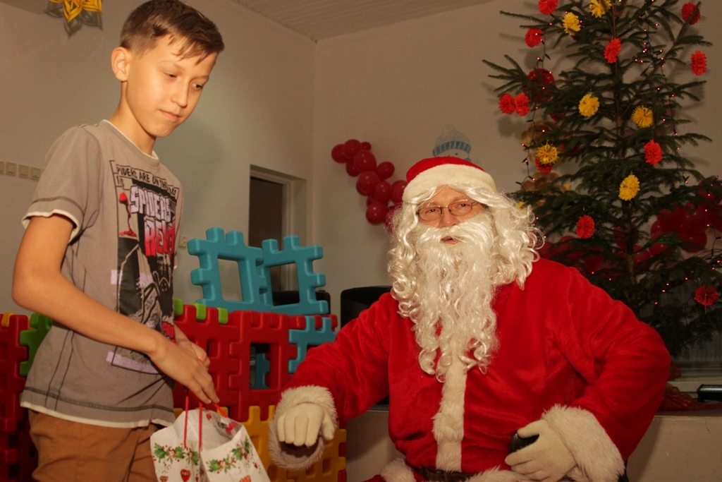Święty Mikołaj rozpoczął swoją wielką misję w gminie Kunice