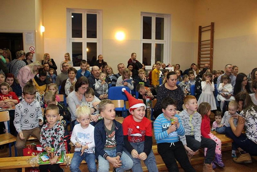 Święty Mikołaj rozpoczął wizytę w gminie Legnickie Pole
