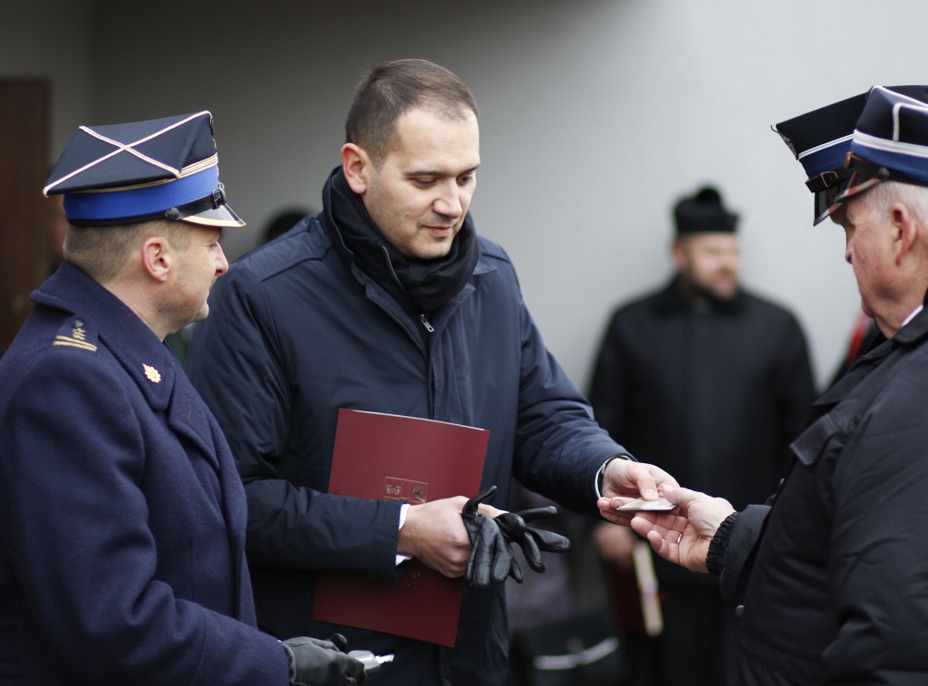 Przekazanie samochodu ratowniczo - gaśniczego OSP w Miłkowicach