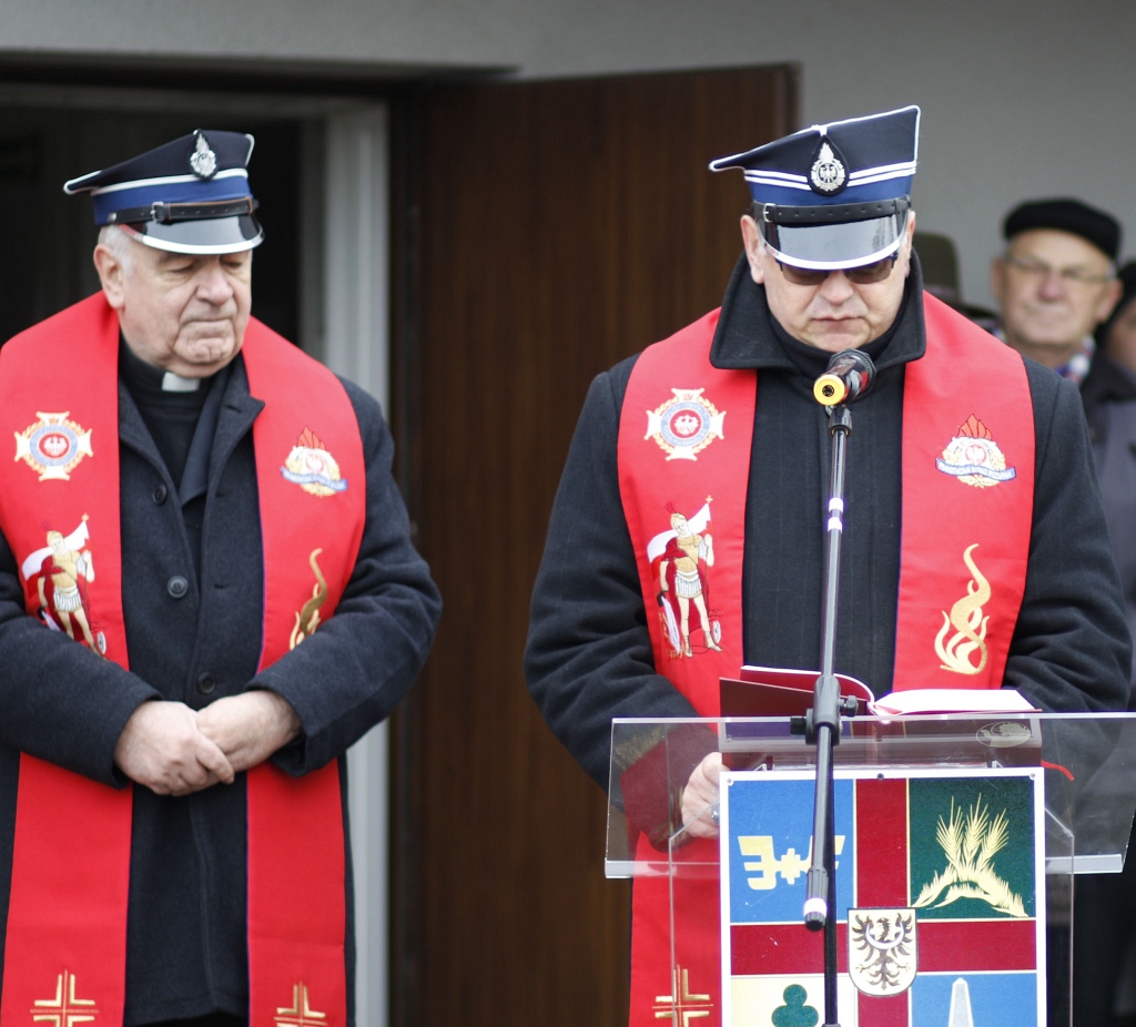 Przekazanie samochodu ratowniczo - gaśniczego OSP w Miłkowicach