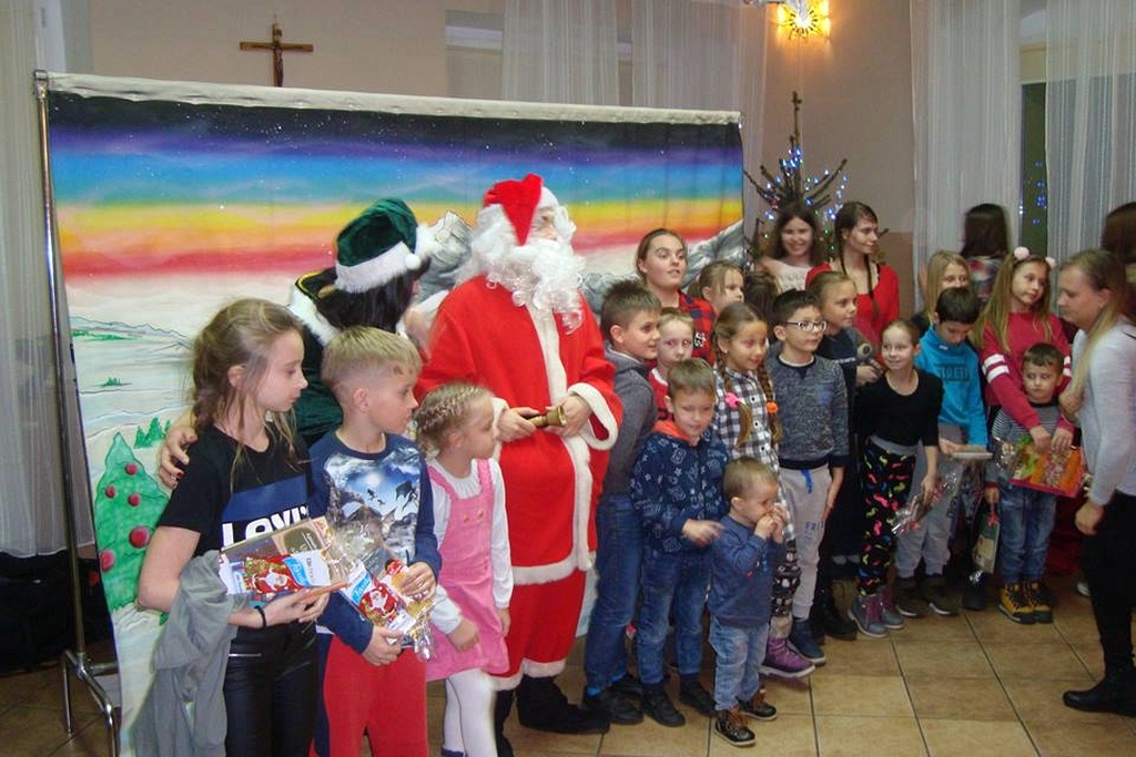 Święty Mikołaj rozpoczął wizytę w gminie Legnickie Pole