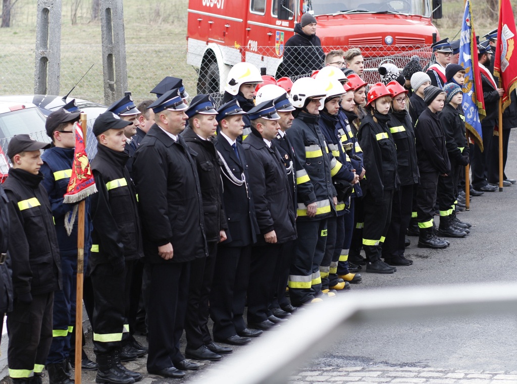 Przekazanie samochodu ratowniczo - gaśniczego OSP w Miłkowicach