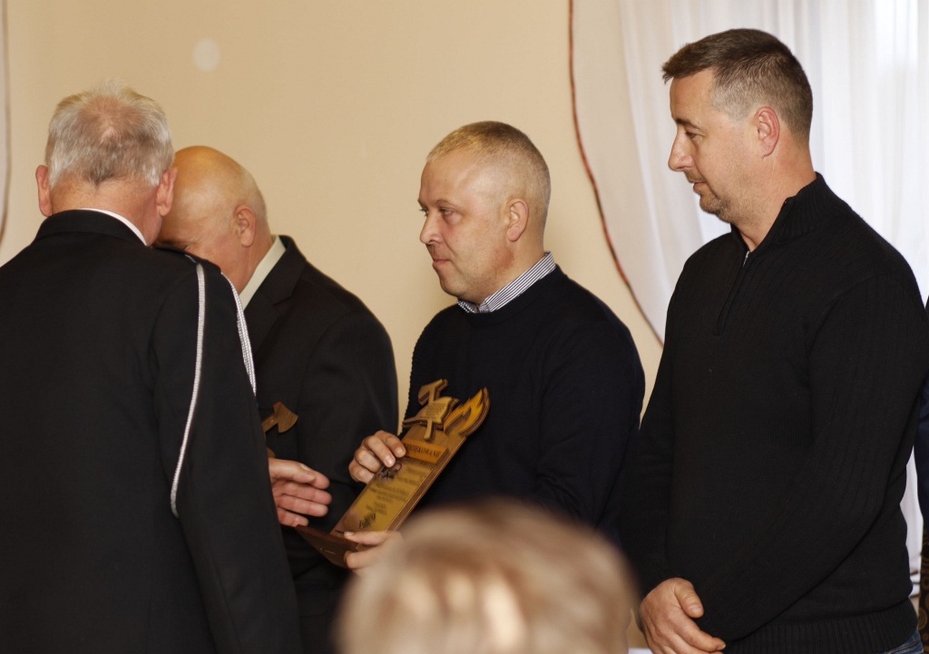 Przekazanie samochodu ratowniczo - gaśniczego OSP w Miłkowicach