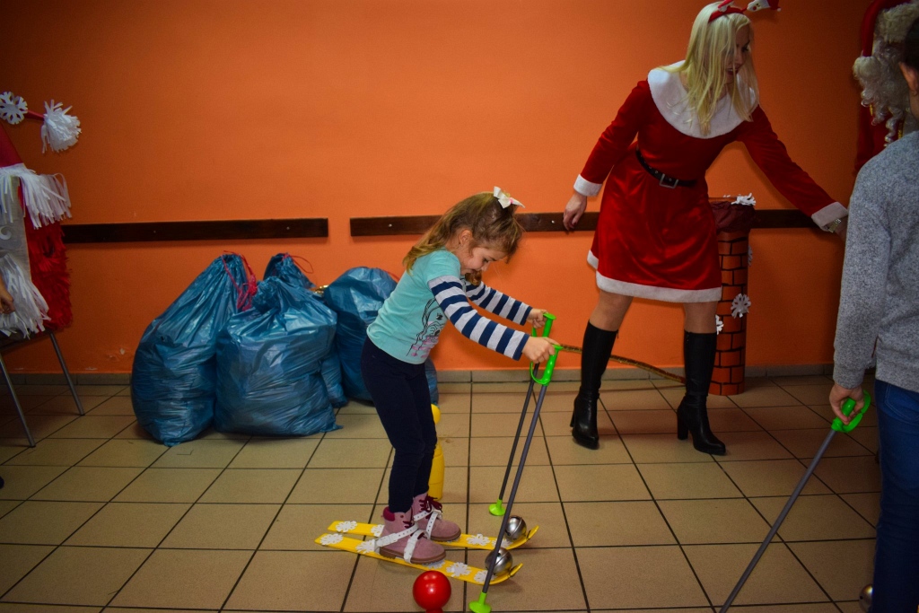 Dzieci z gminy Prochowice już cieszą się z wizyty Mikołaja