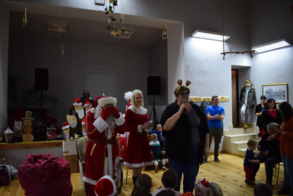 Dzieci z gminy Prochowice już cieszą się z wizyty Mikołaja