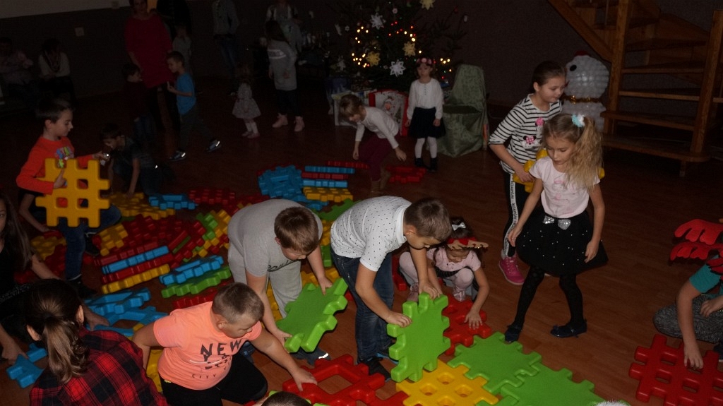 Święty Mikołaj obdarował wszystkie dzieci z gminy Kunice