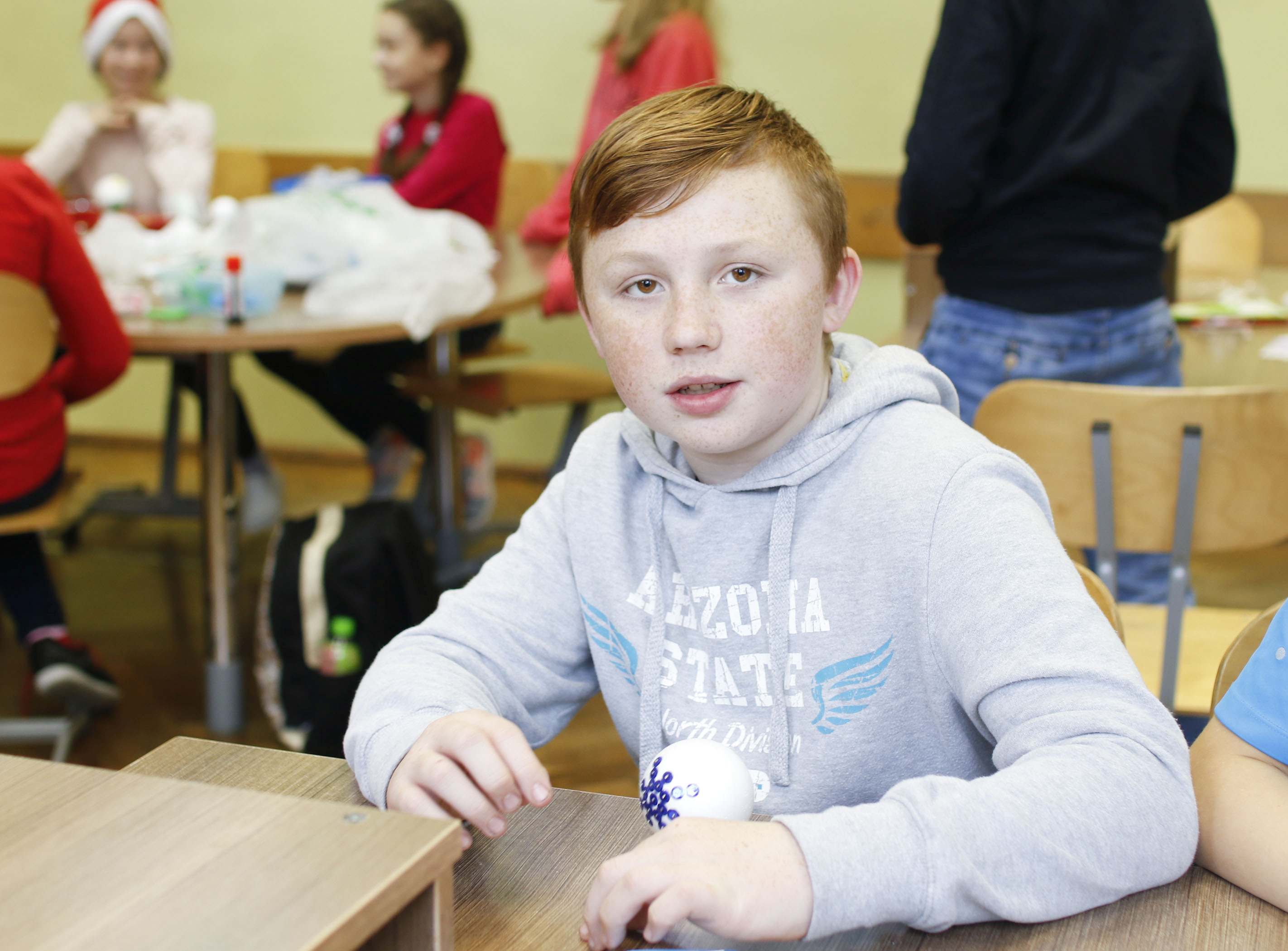 Mali mieszkańcy gminy Miłkowice obdarowani przez Mikołaja