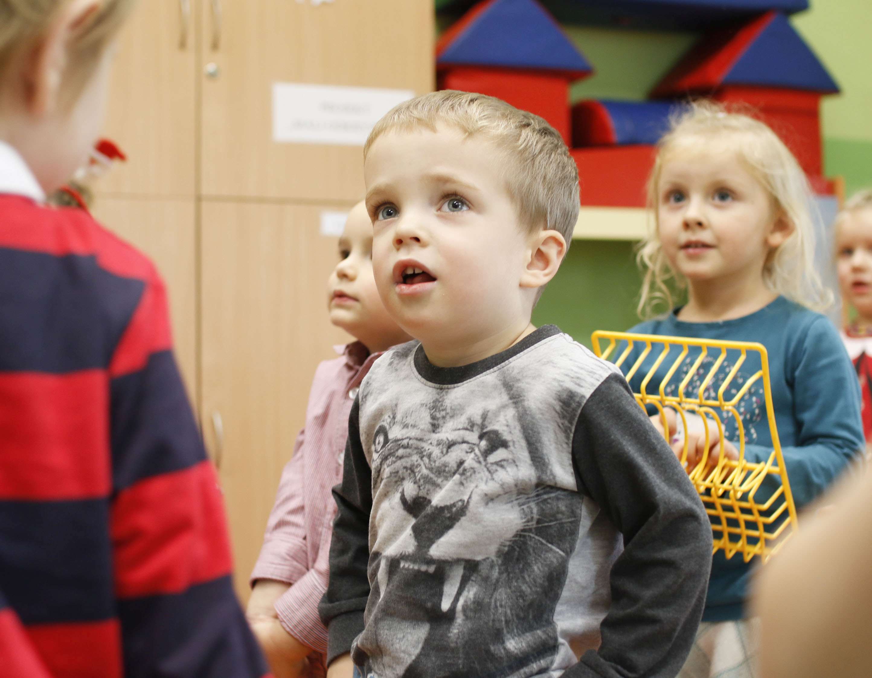 Mali mieszkańcy gminy Miłkowice obdarowani przez Mikołaja