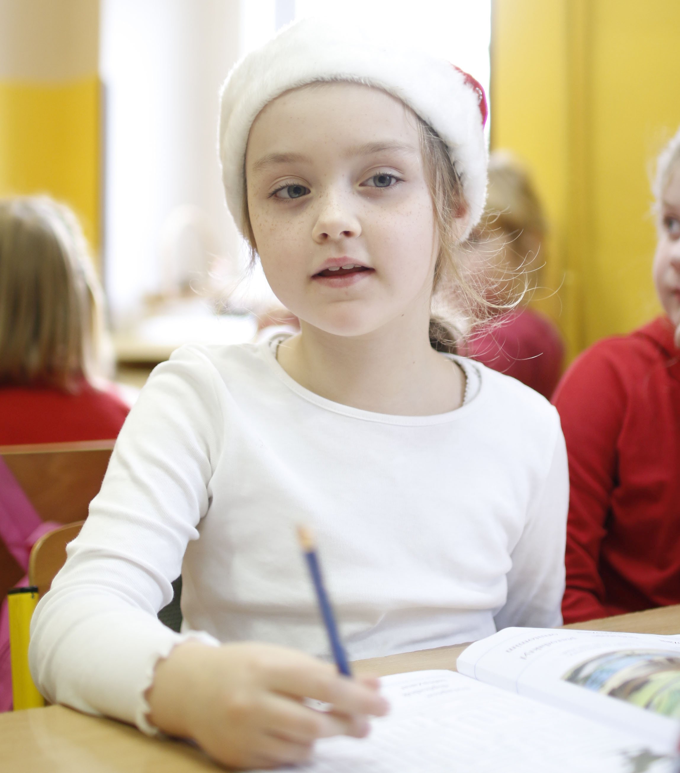 Mali mieszkańcy gminy Miłkowice obdarowani przez Mikołaja