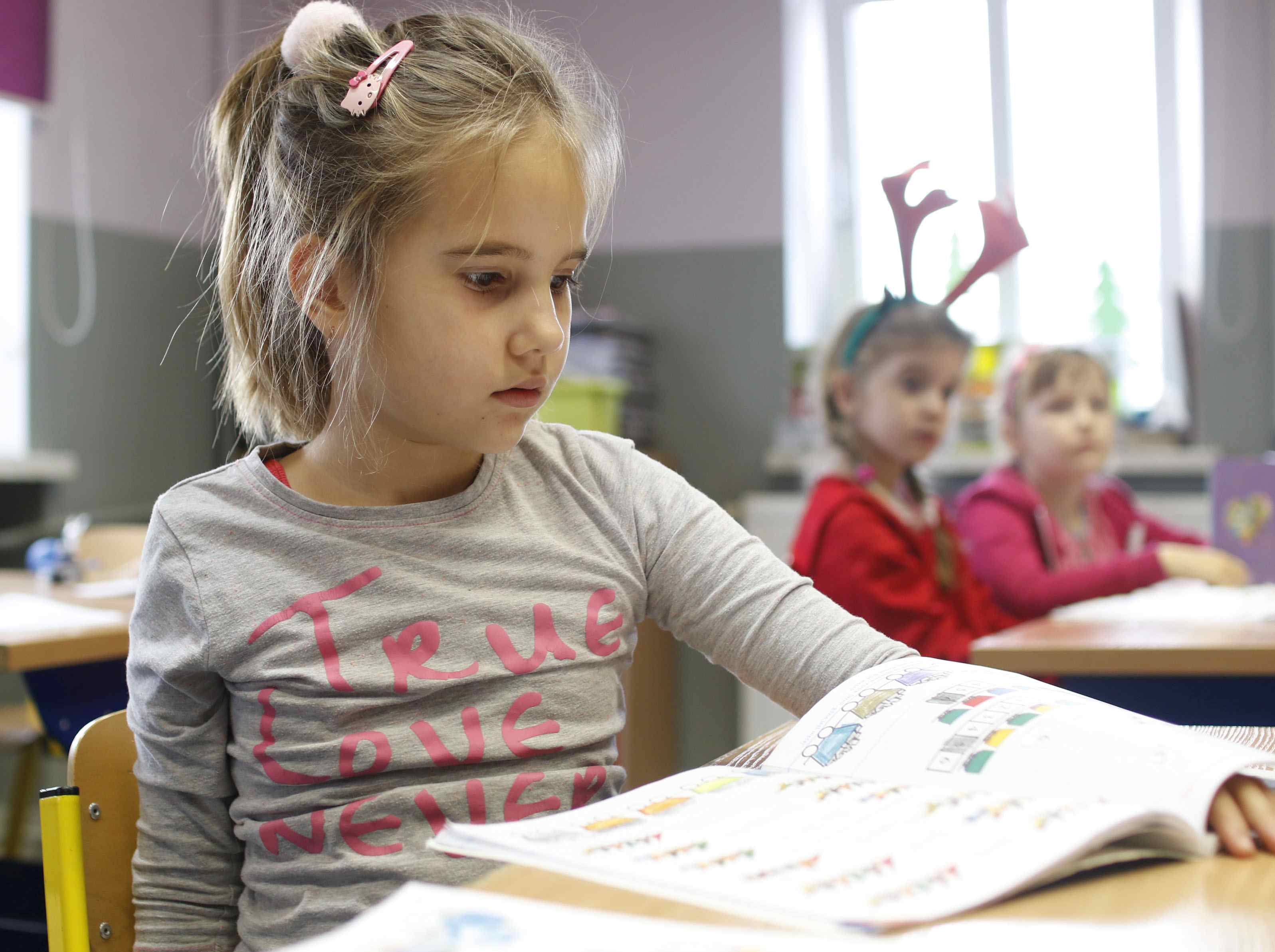 Mali mieszkańcy gminy Miłkowice obdarowani przez Mikołaja