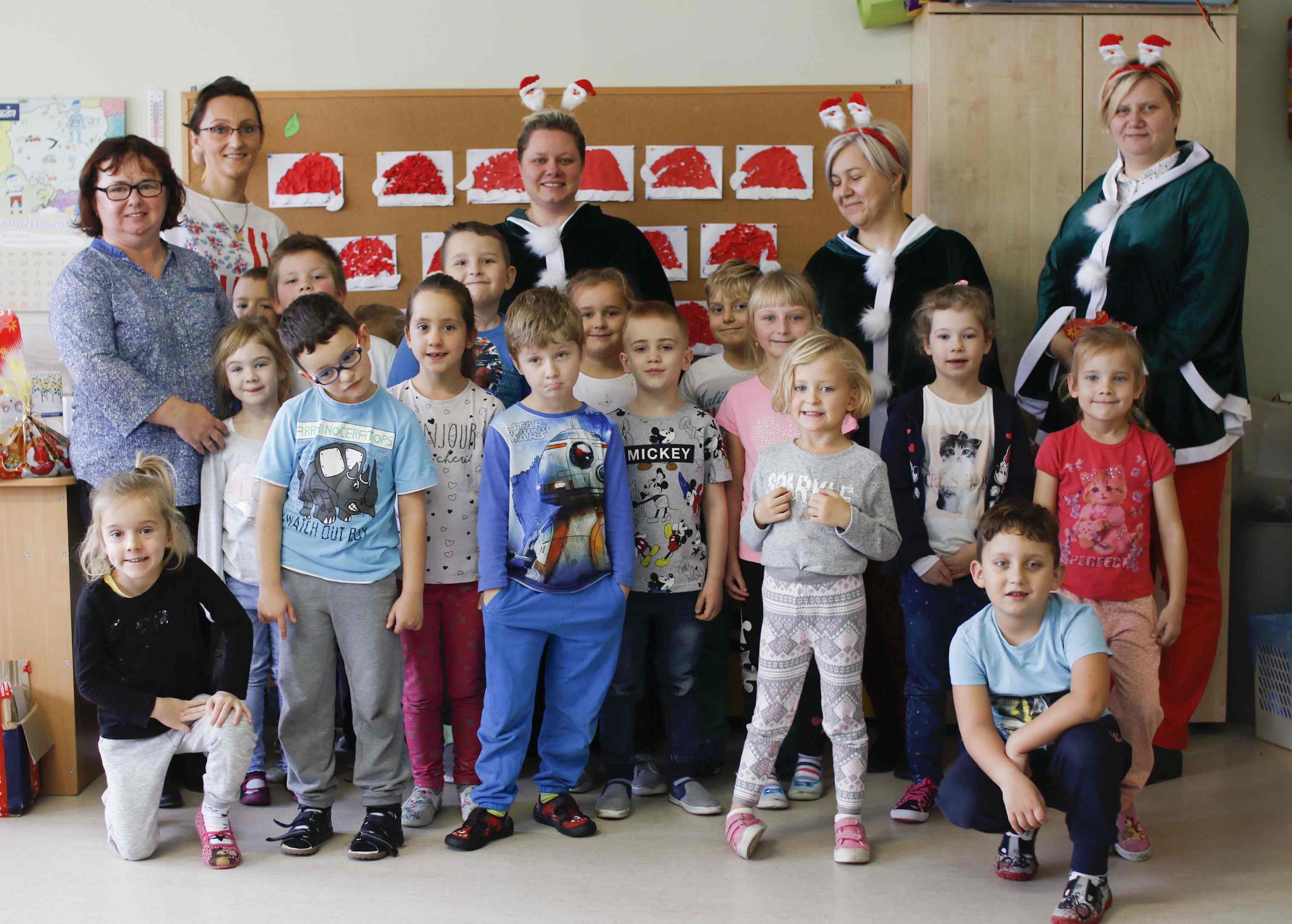 Mali mieszkańcy gminy Miłkowice obdarowani przez Mikołaja