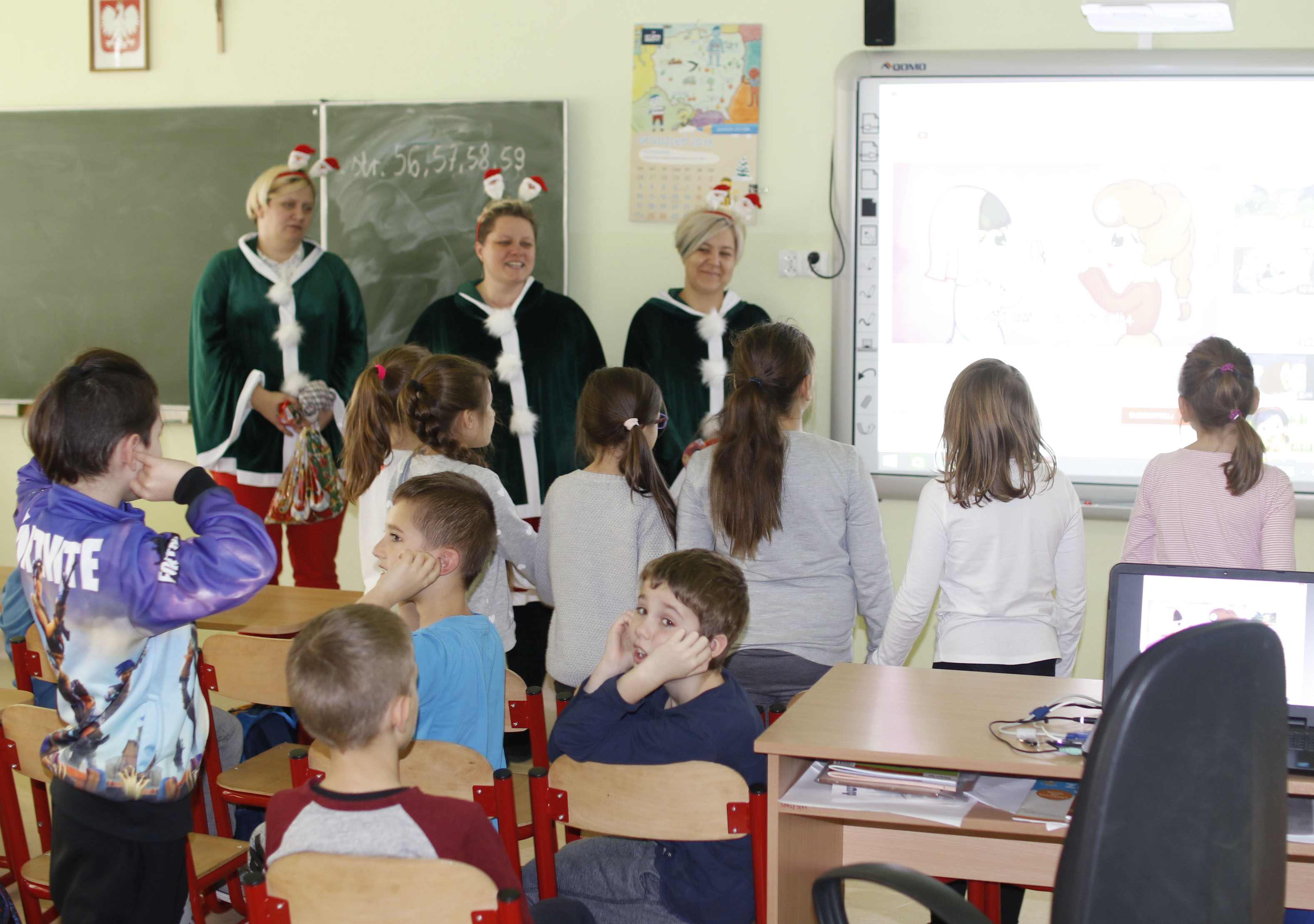 Mali mieszkańcy gminy Miłkowice obdarowani przez Mikołaja
