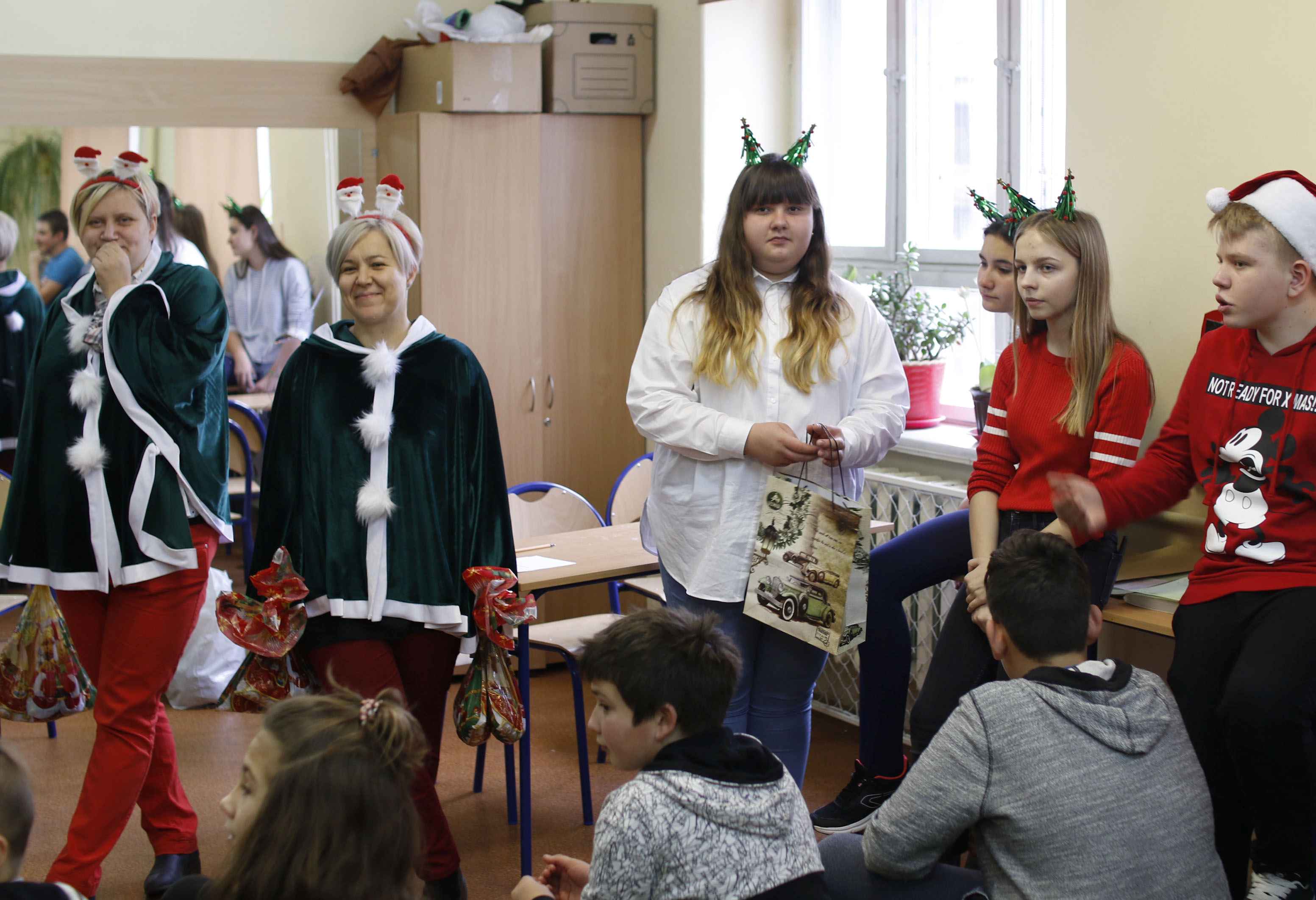 Mali mieszkańcy gminy Miłkowice obdarowani przez Mikołaja