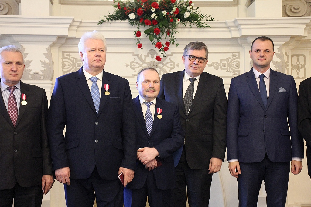 Pracownicy KGHM Zanam zostali odznaczeni z okazji Barbórki