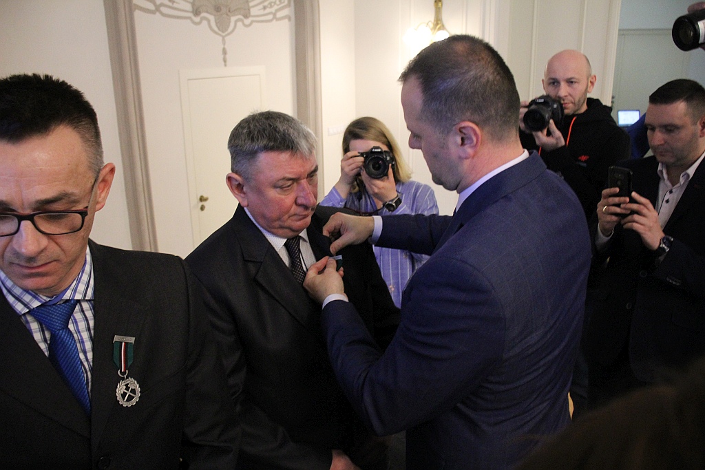 Pracownicy KGHM Zanam zostali odznaczeni z okazji Barbórki