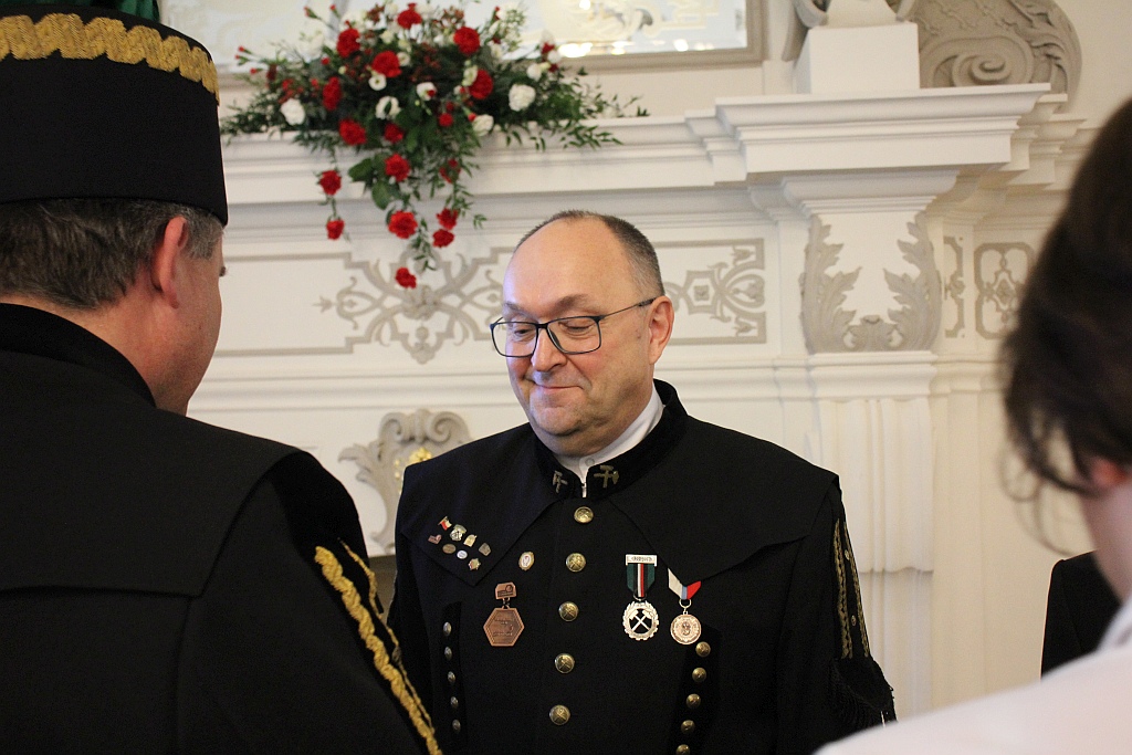Pracownicy KGHM Zanam zostali odznaczeni z okazji Barbórki
