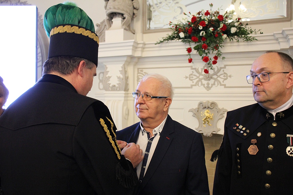 Pracownicy KGHM Zanam zostali odznaczeni z okazji Barbórki