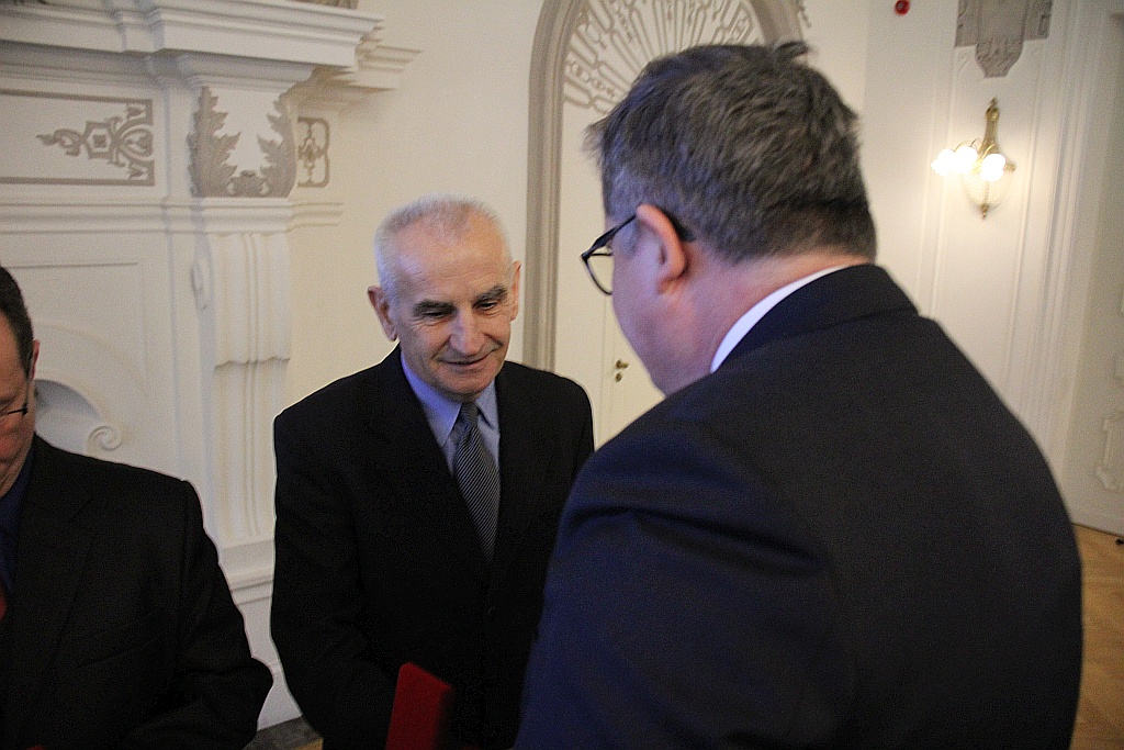 Pracownicy KGHM Zanam zostali odznaczeni z okazji Barbórki