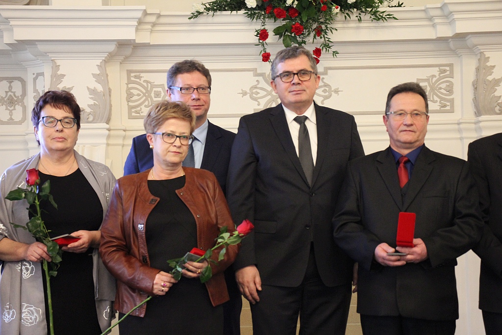 Pracownicy KGHM Zanam zostali odznaczeni z okazji Barbórki