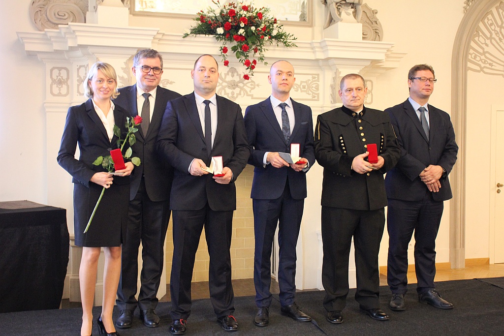 Pracownicy KGHM Zanam zostali odznaczeni z okazji Barbórki