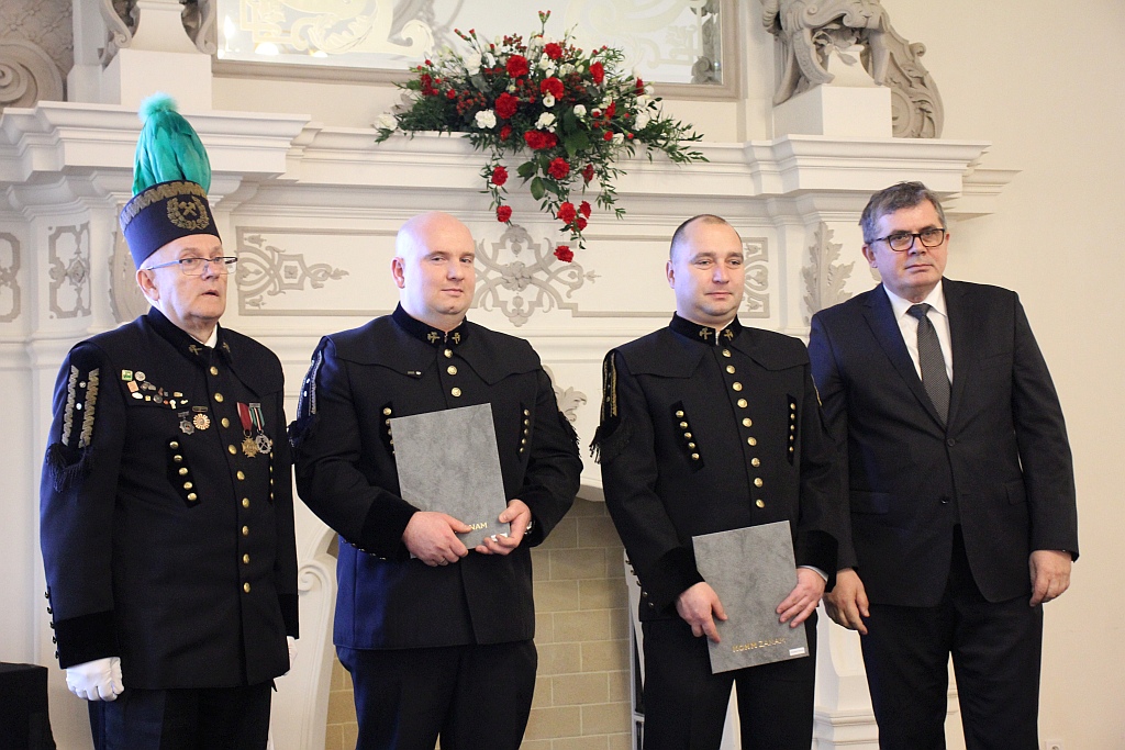 Pracownicy KGHM Zanam zostali odznaczeni z okazji Barbórki