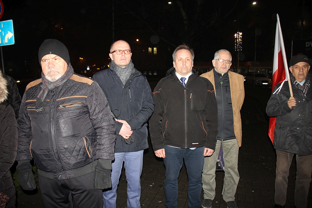 Legniczanie uczcicli ofiary stanu wojennego