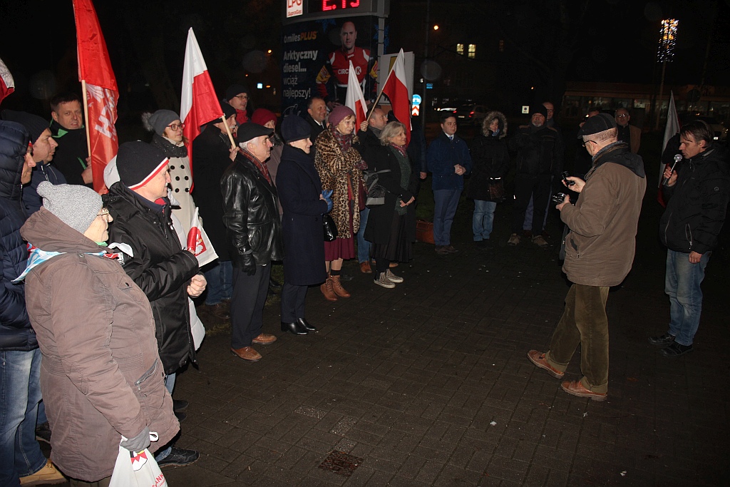 Legniczanie uczcicli ofiary stanu wojennego