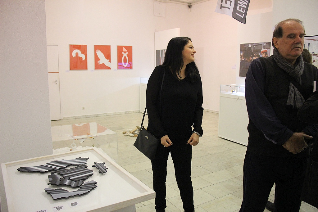 Wernisaż wystawy „Odcienie bieli i czerwieni” w Galerii Sztuki
