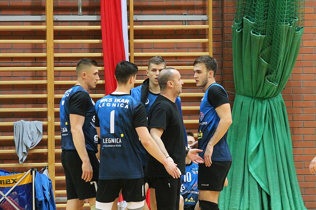 Ikar Legnica nie dał rady Chrobremu Głogów. Wygrał tylko seta