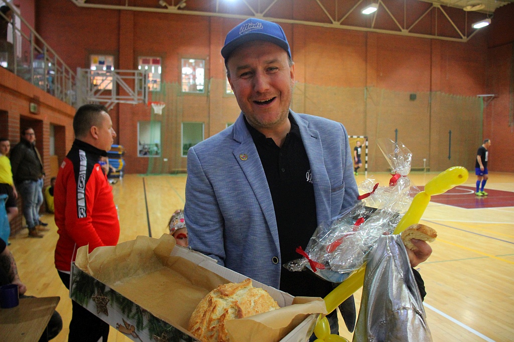 Dziesiąty Świąteczny Turniej Charytatywny na Piekarach