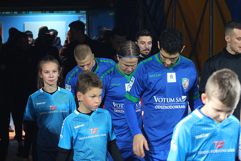 Cenny punkt Miedzi. Brawa dla piłkarzy i kibiców     
