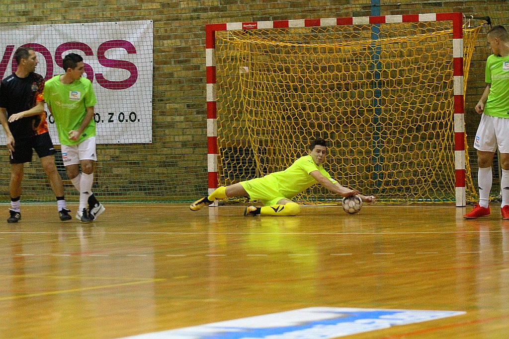 Wietrzak Team wygrywa z Fire w szlagierowym pojedynku