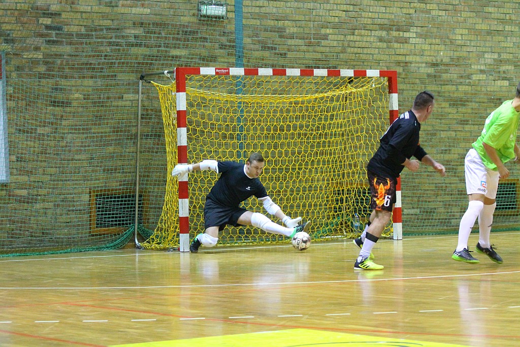 Wietrzak Team wygrywa z Fire w szlagierowym pojedynku
