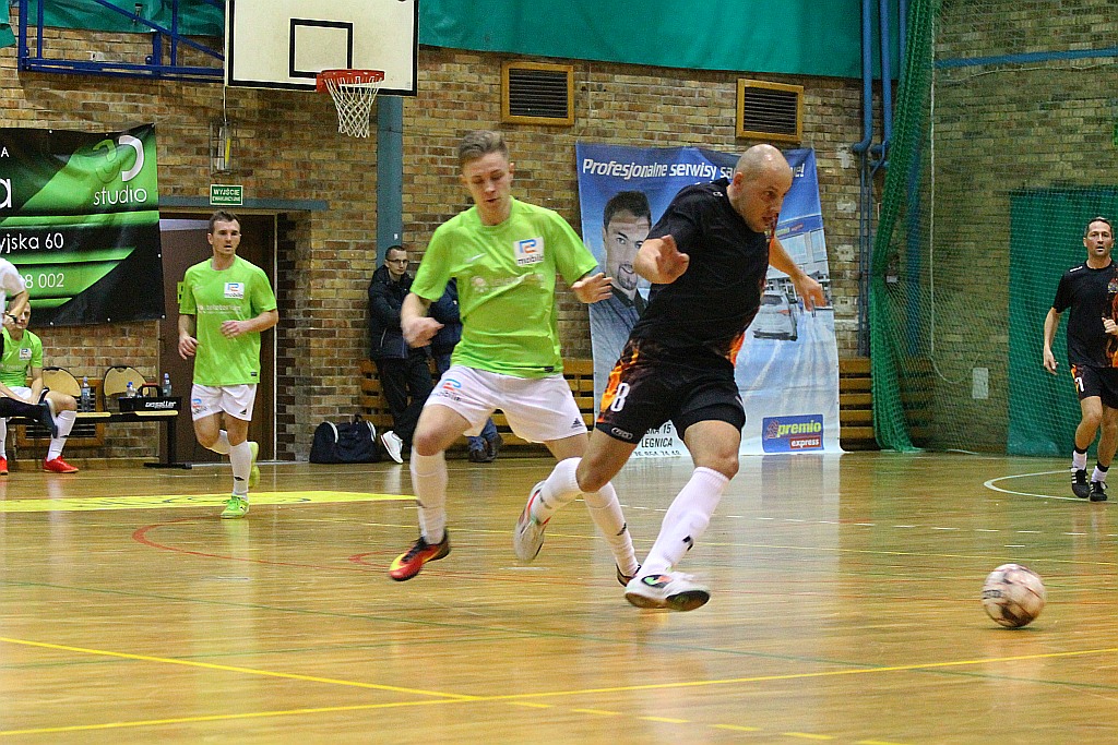 Wietrzak Team wygrywa z Fire w szlagierowym pojedynku