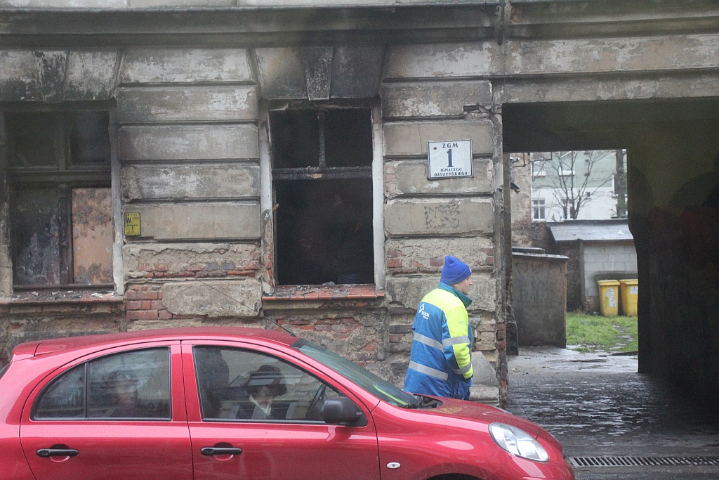 Spalił się pustostan w budynku mieszkalnym na ulicy Daszyńskiego