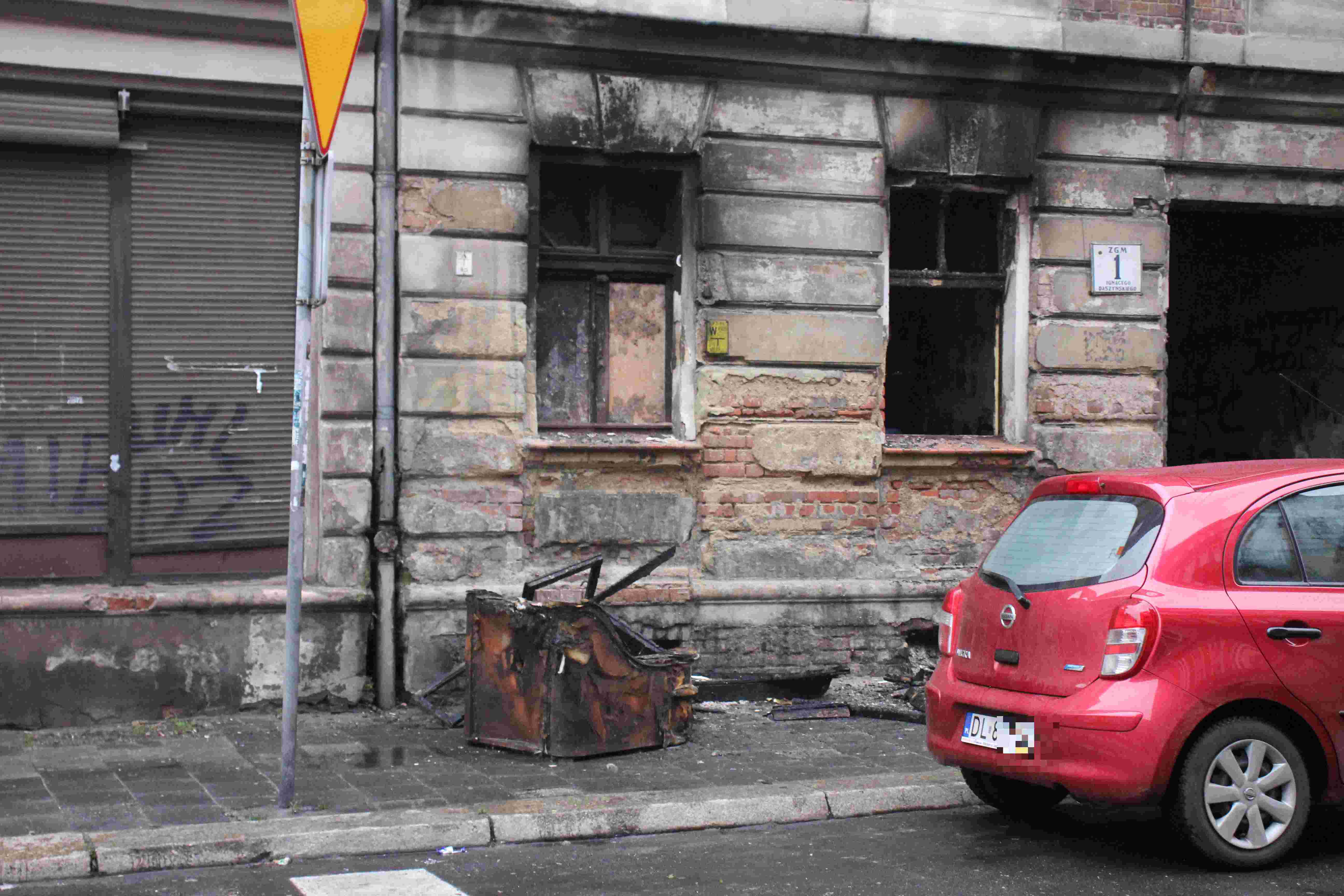 Spalił się pustostan w budynku mieszkalnym na ulicy Daszyńskiego